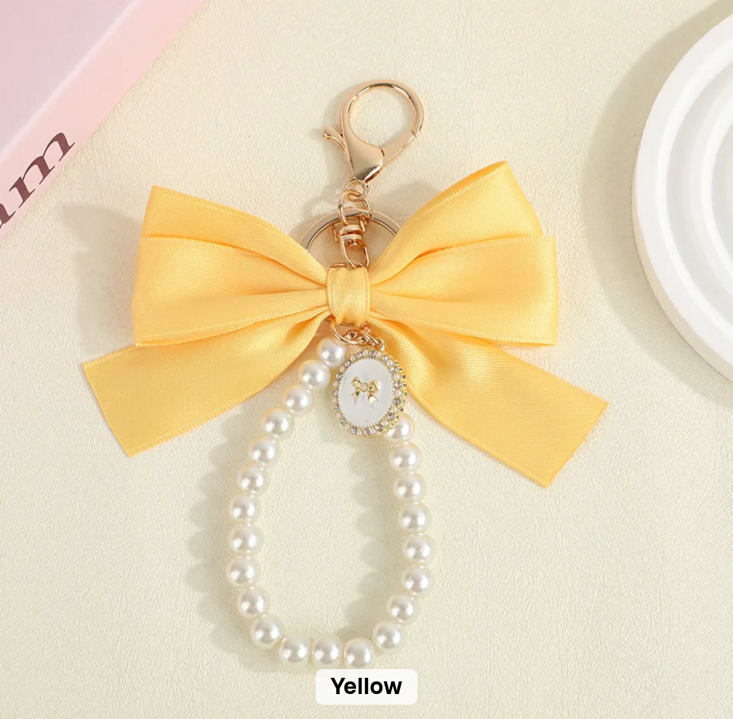 Yellow bow pearl personalised photo keychain
